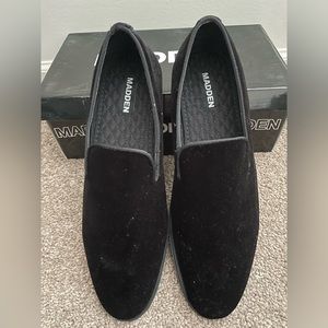 Steve Madden velvet loafers